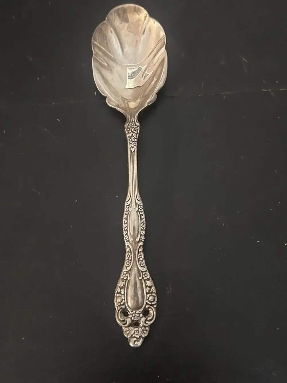 Vintage Meriden Silverplate First Lady Shell Serving Sugar Spoon Floral Ornate